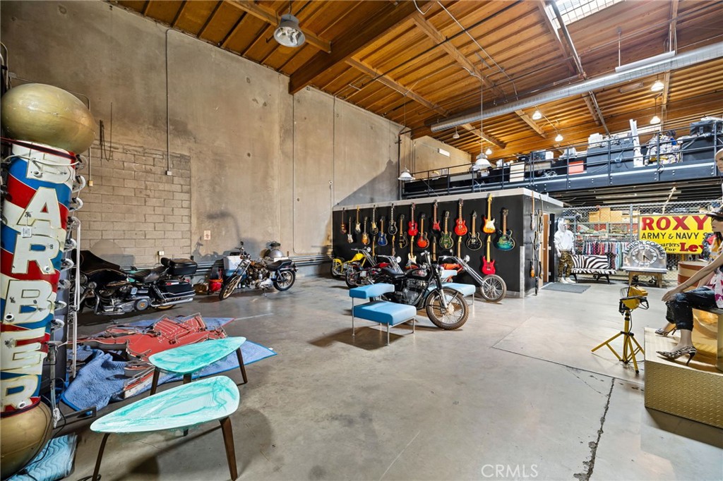 MLS #CV25100696 image #14