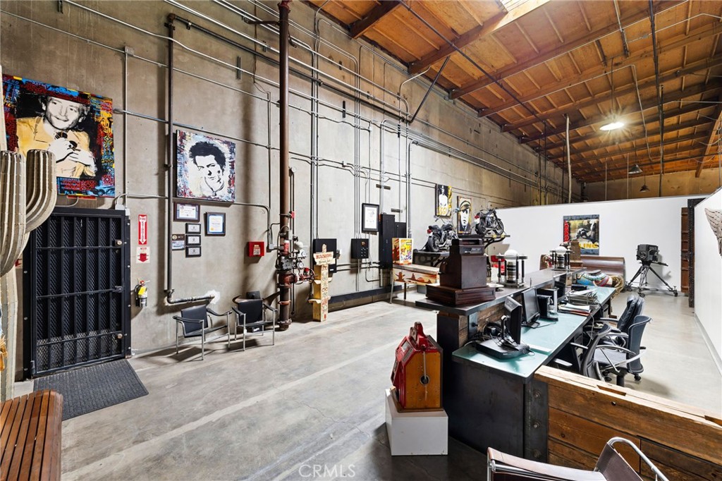 MLS #CV25100696 image #30