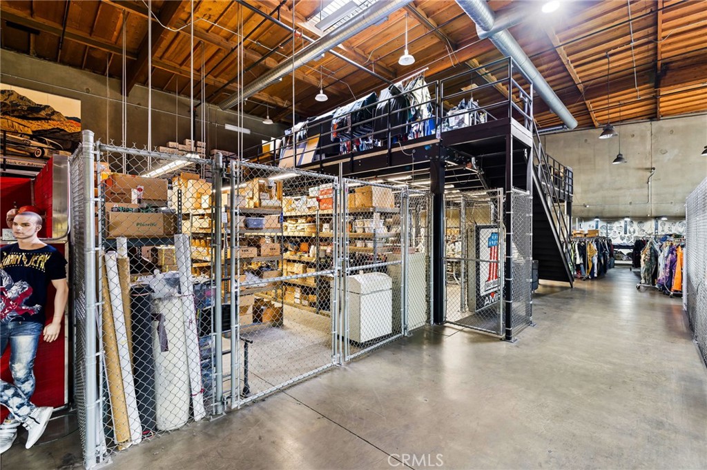 MLS #CV25100696 image #44