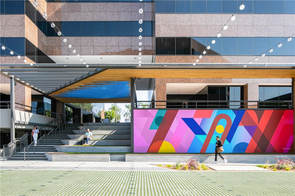 MLS #CV25123855 image #1