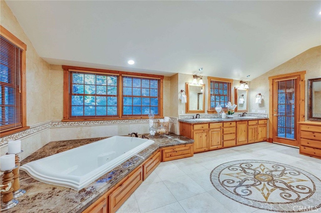 MLS #CV25231197 image #46