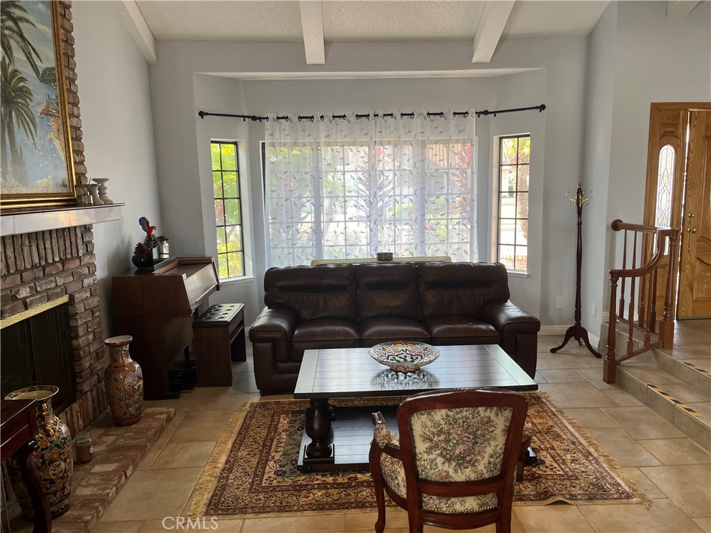 MLS #CV25260516 image #8