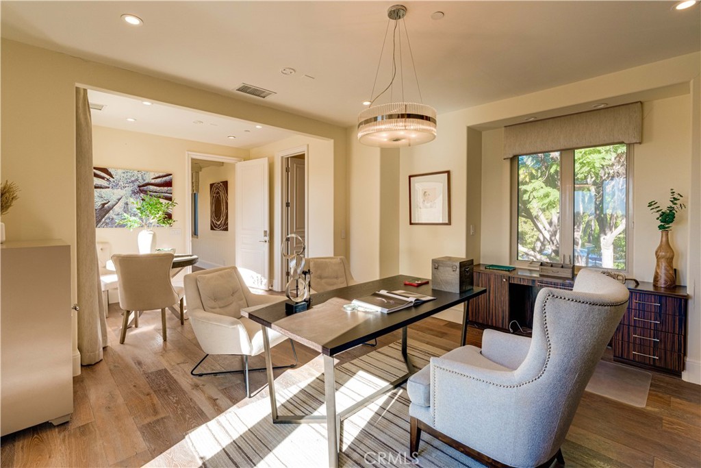 MLS #CV26010083 image #32