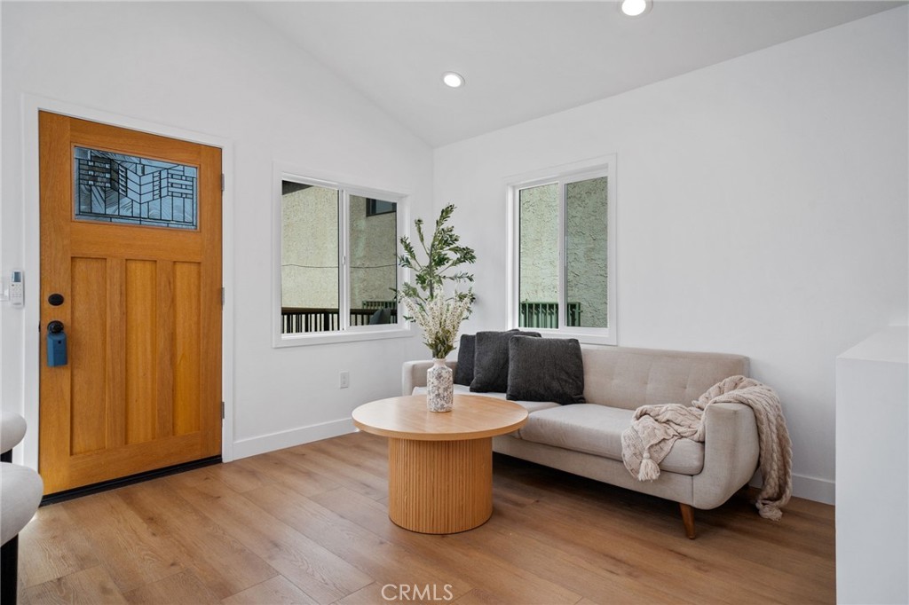 MLS #CV26013539 image #3