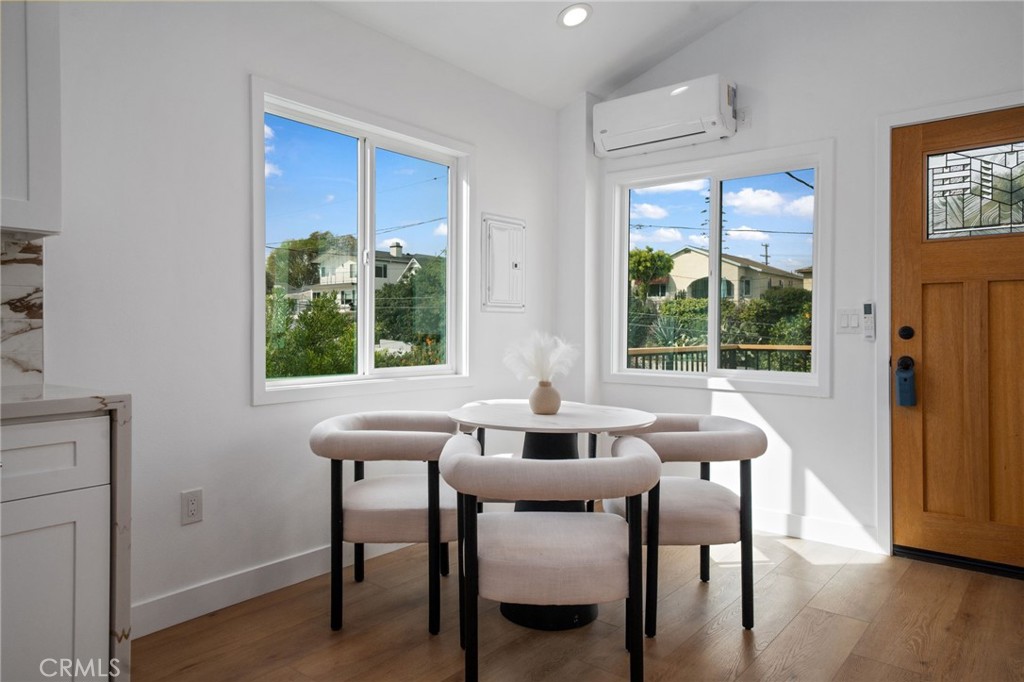 MLS #CV26013539 image #4