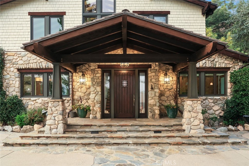 MLS #CV26018908 image #10