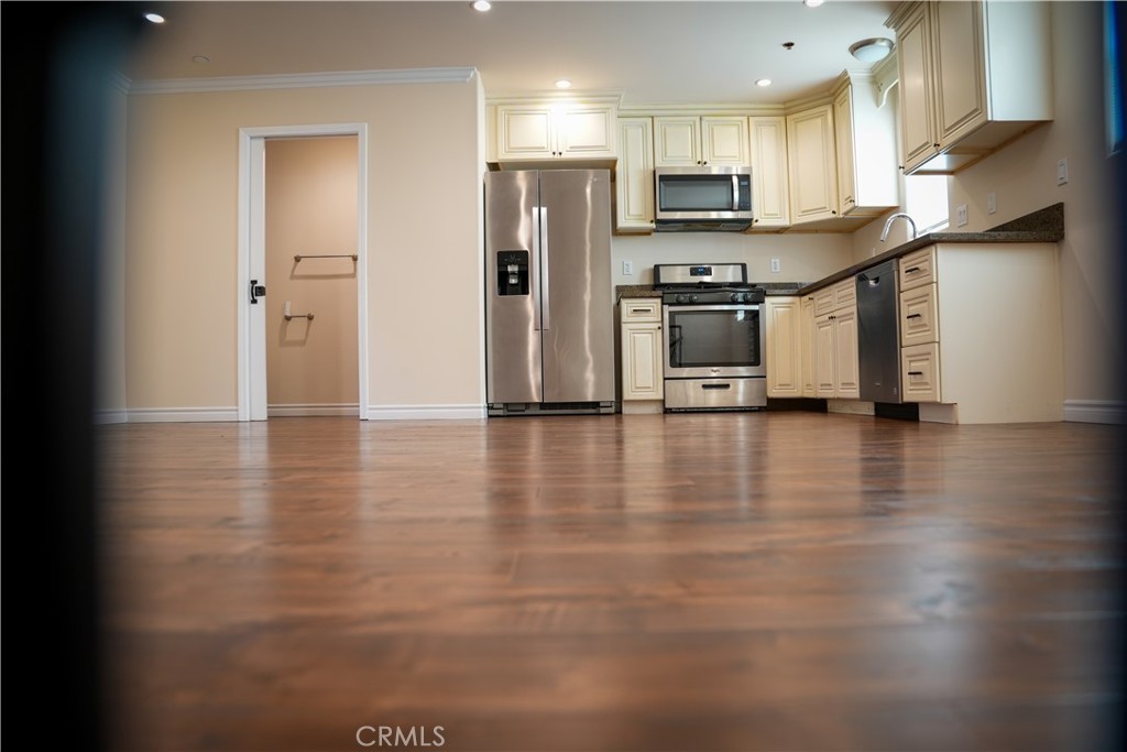 MLS #CV26046190 image #19