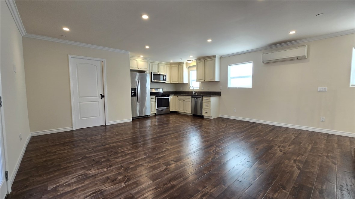 MLS #CV26046190 image #7