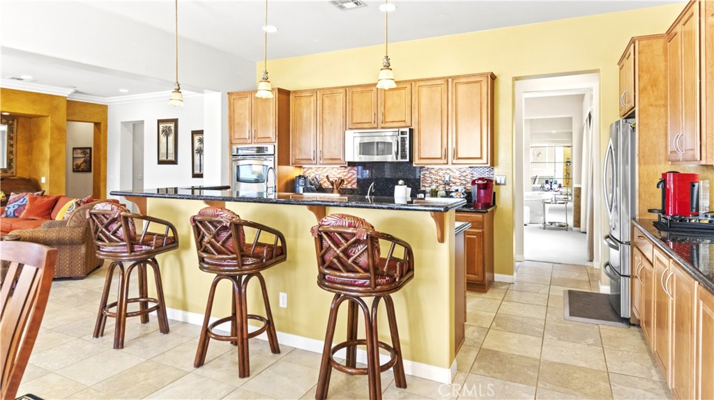 MLS #CV26054882 image #11