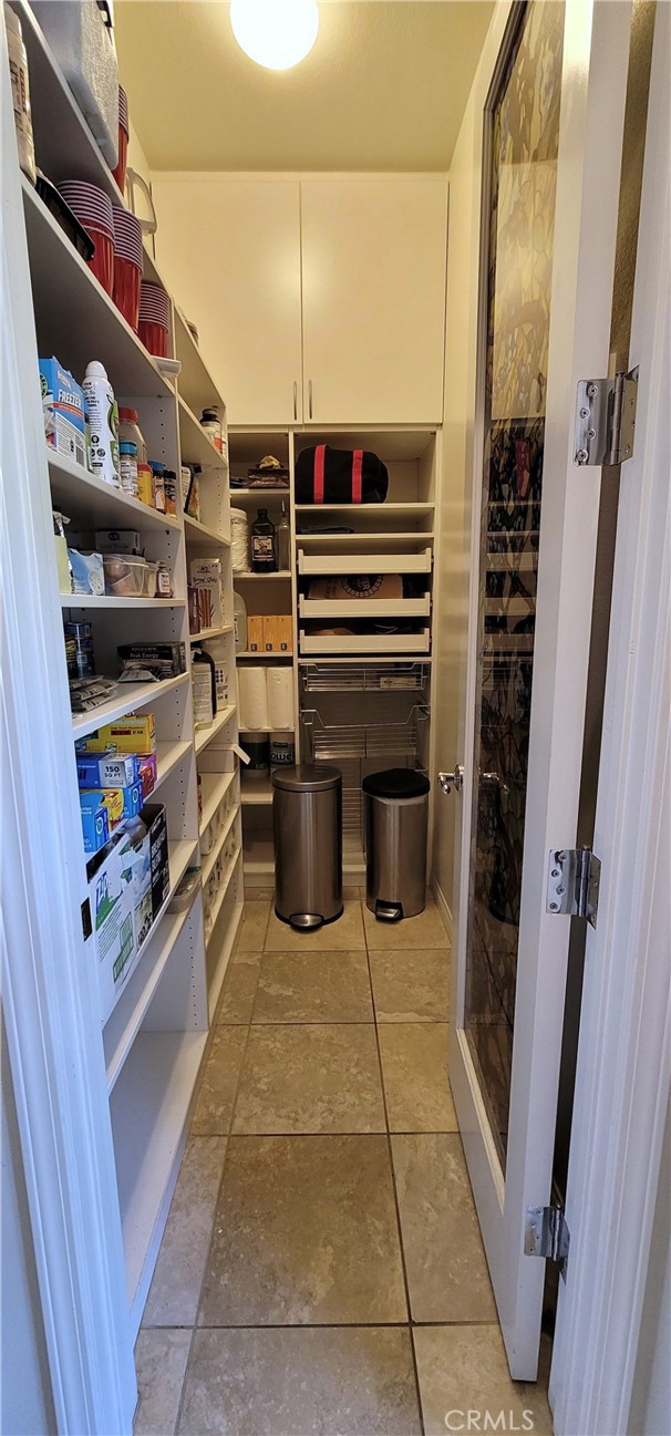 MLS #CV26054882 image #15