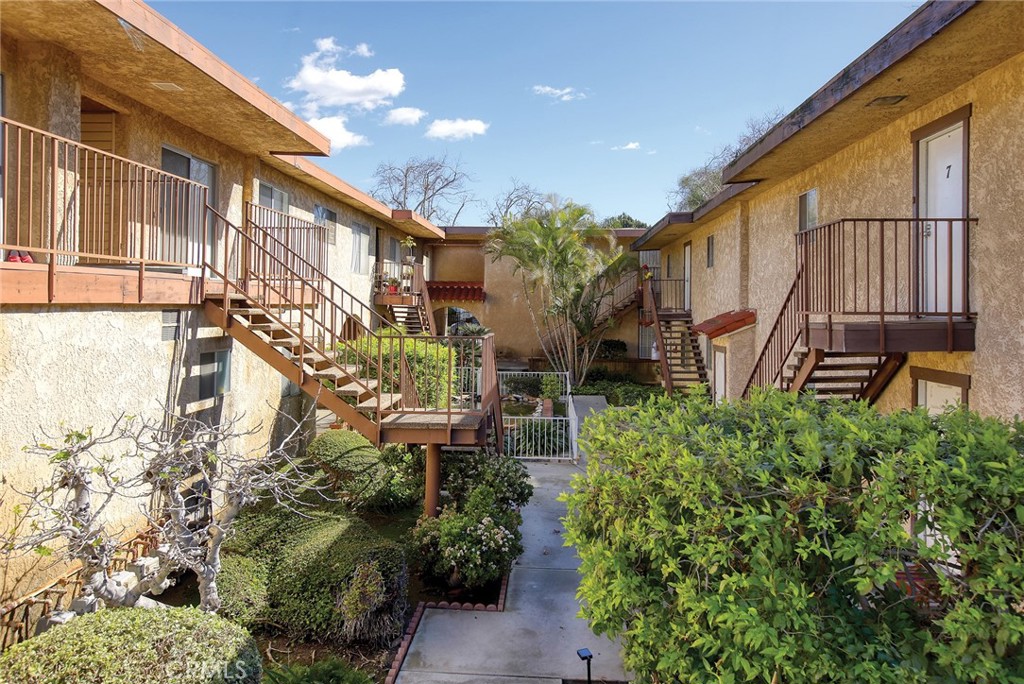 MLS #CV26055922 image #7