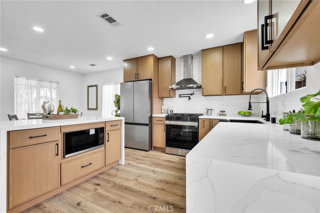 MLS #DW26046842 image #7