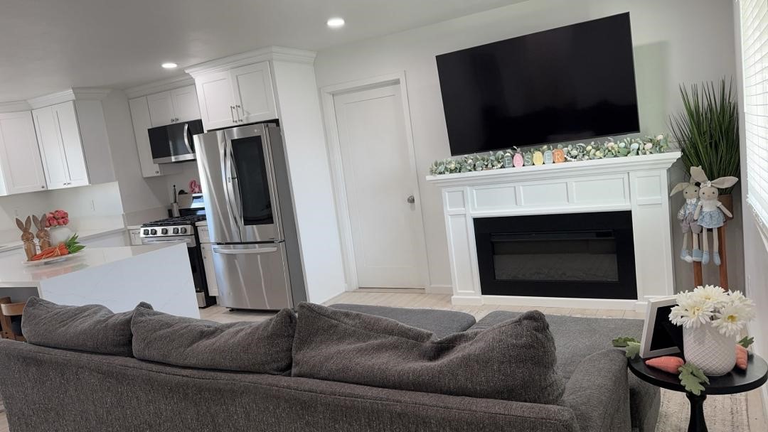 MLS #DW26068373 image #2