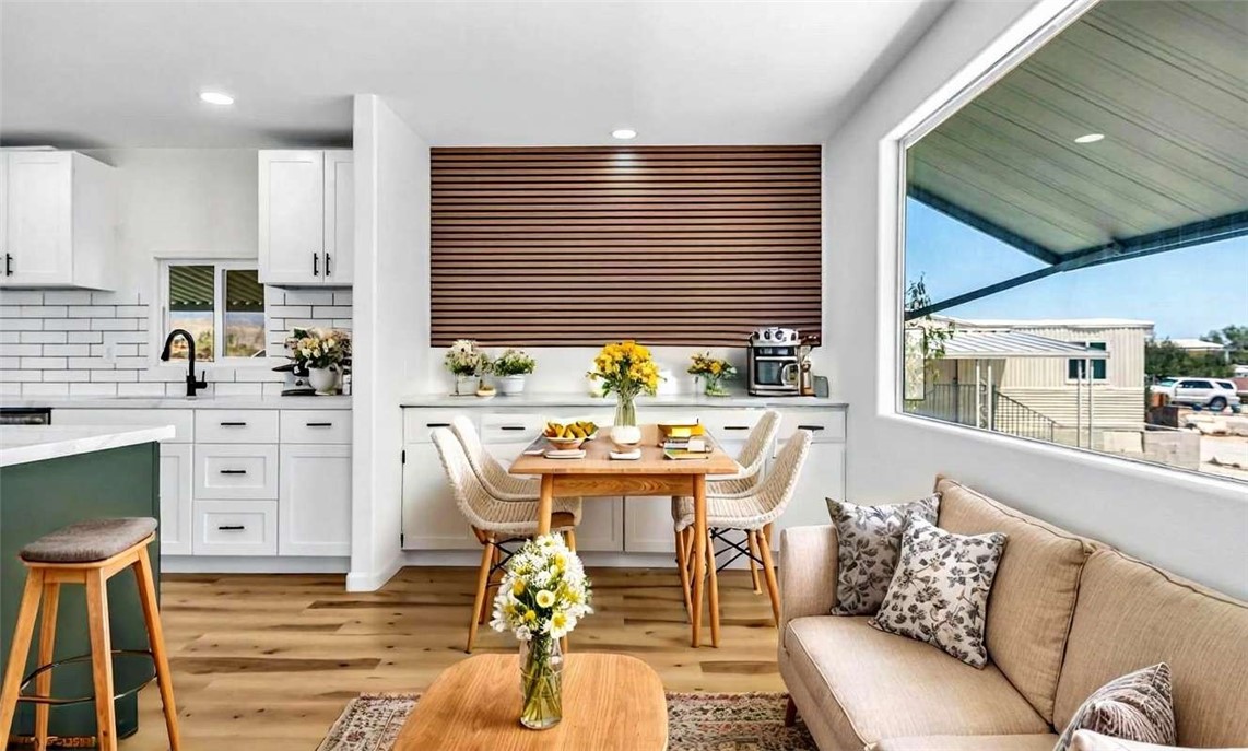 MLS #FR25263829 image #10