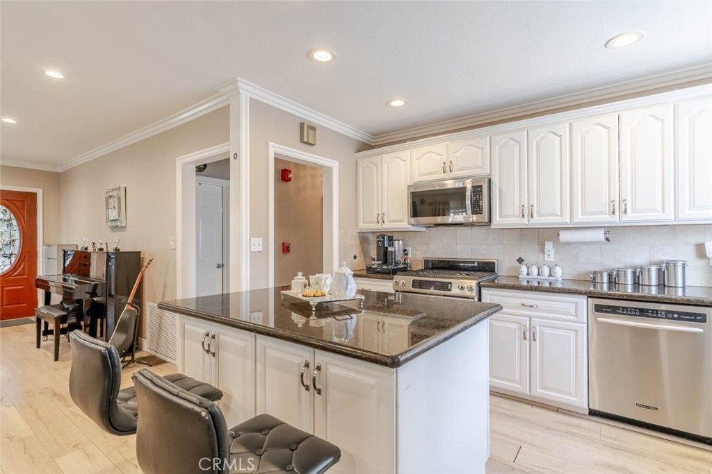 MLS #GD26029480 image #10