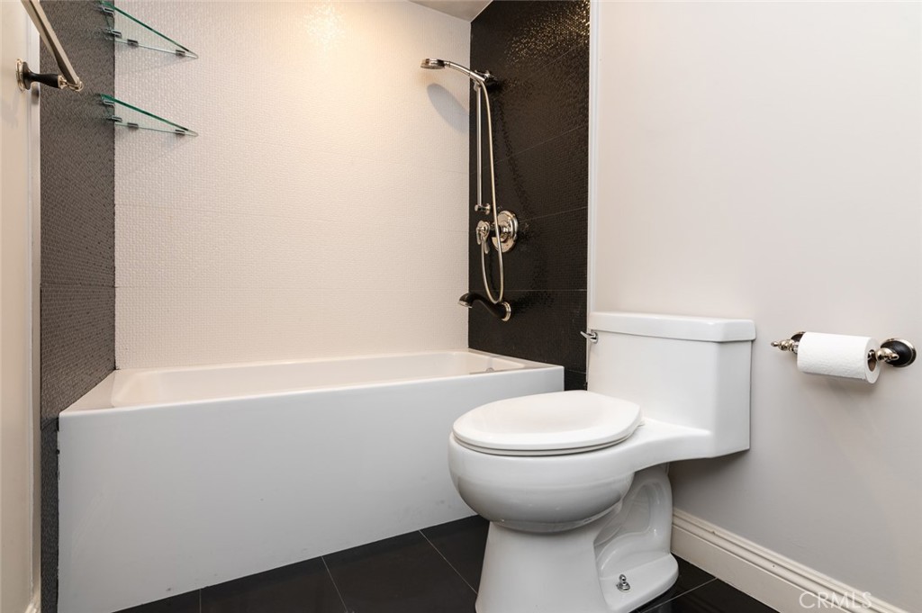 MLS #GD26056205 image #28