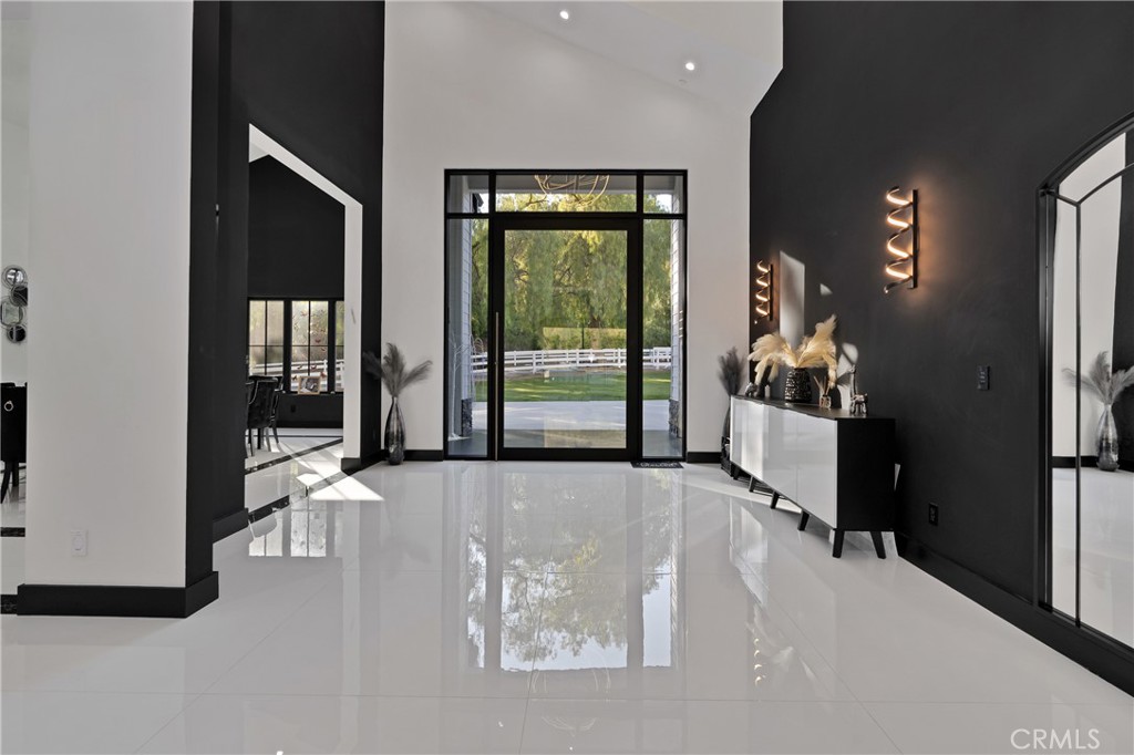 MLS #GD26057307 image #5