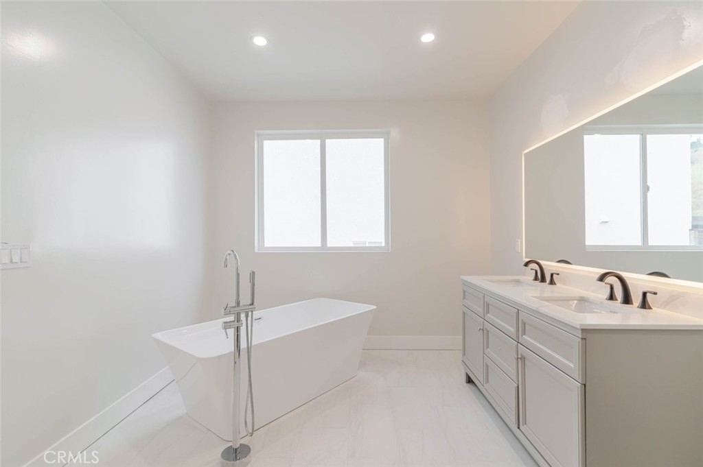 MLS #GD26062711 image #24