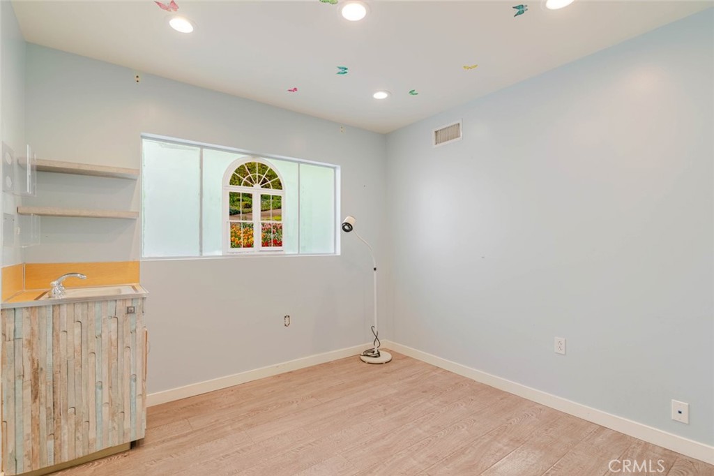 MLS #GD26066599 image #16