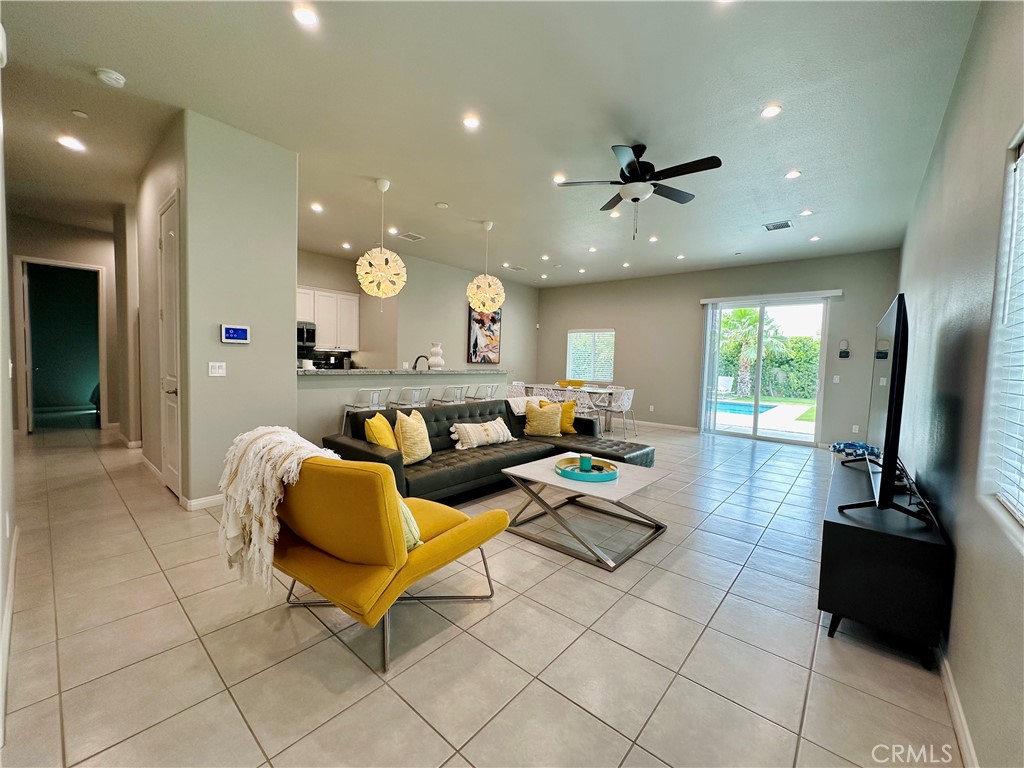 MLS #GD26067554 image #1