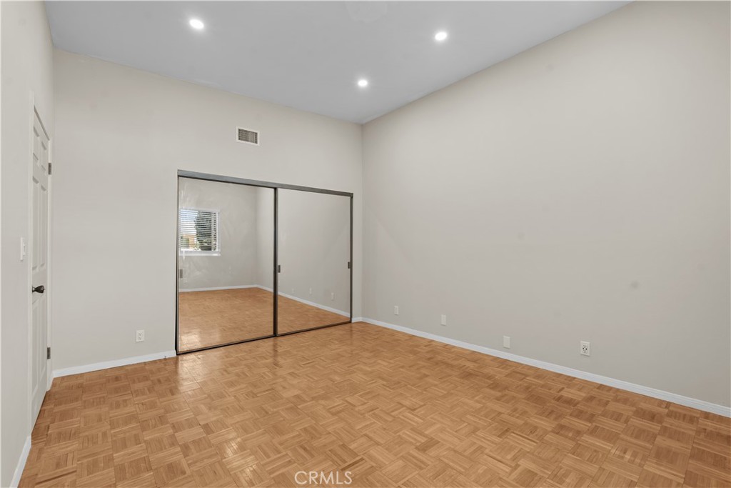 MLS #GD26068189 image #31