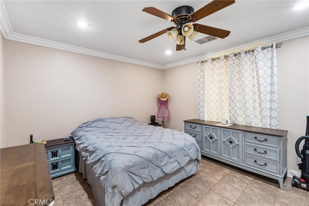 MLS #IG25234583 image #25