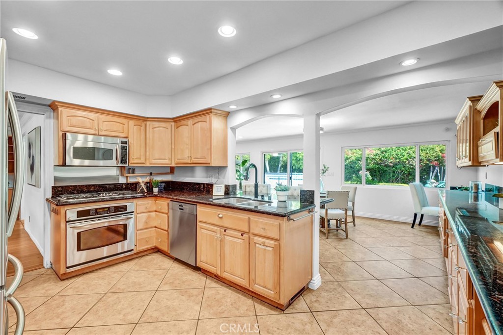 MLS #IG25258279 image #18