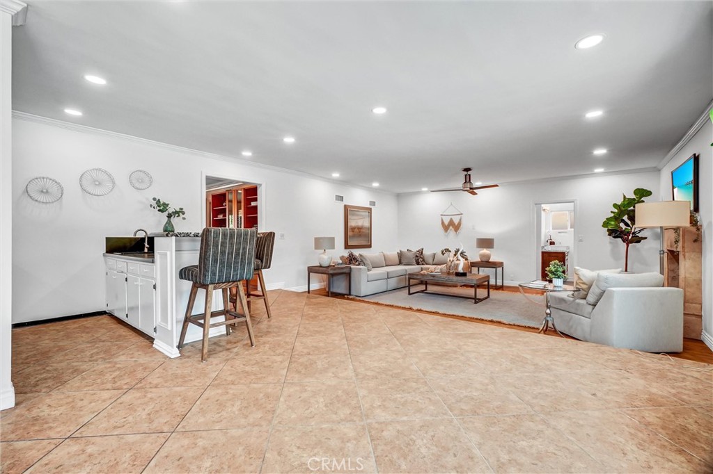 MLS #IG25258279 image #24