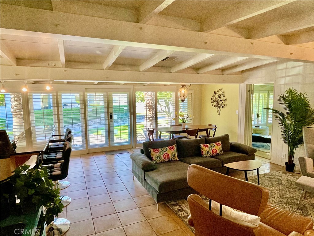 MLS #IG25266767 image #2