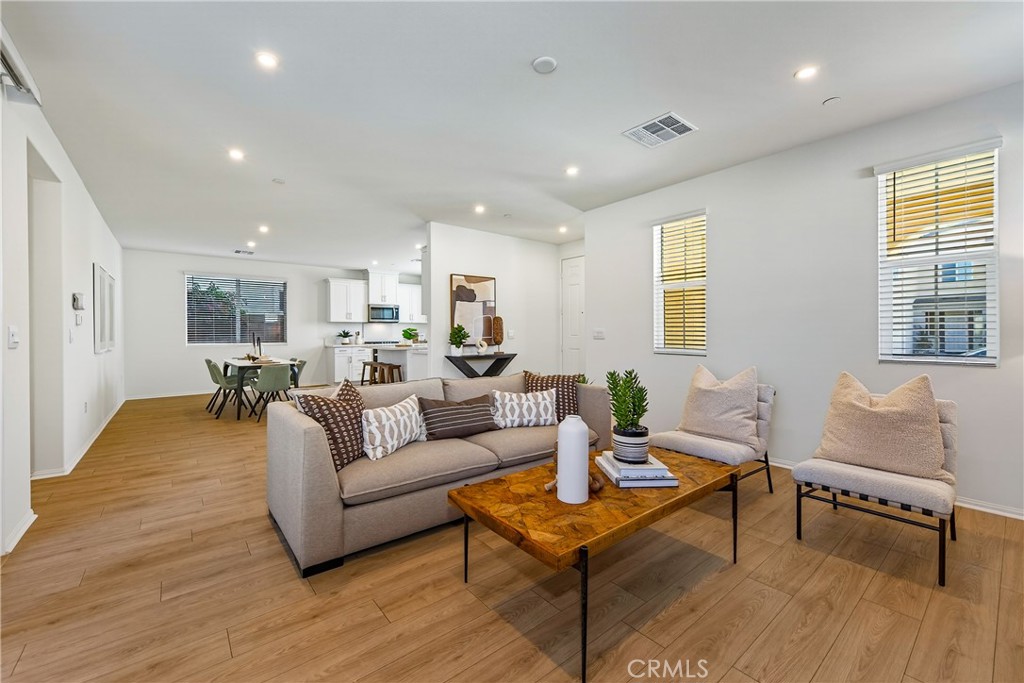 MLS #IG26055995 image #8