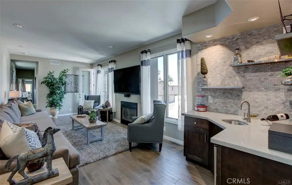 MLS #IV25146429 image #4