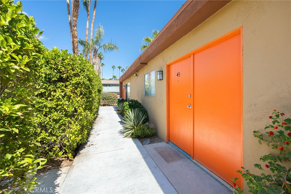 MLS #IV25172556 image #2