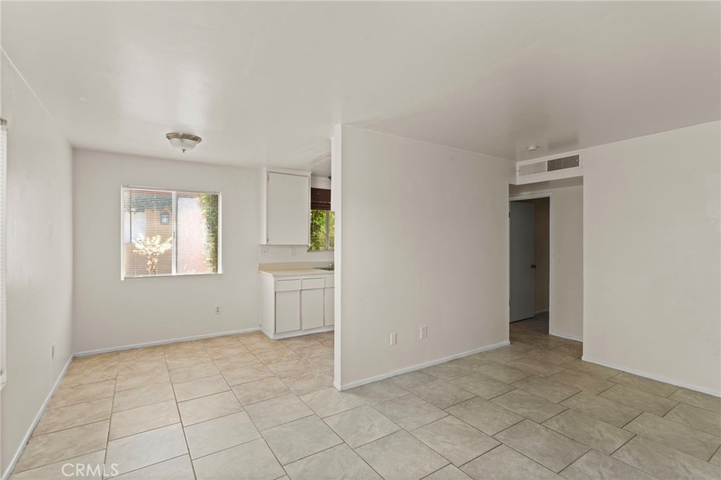 MLS #IV25172556 image #26