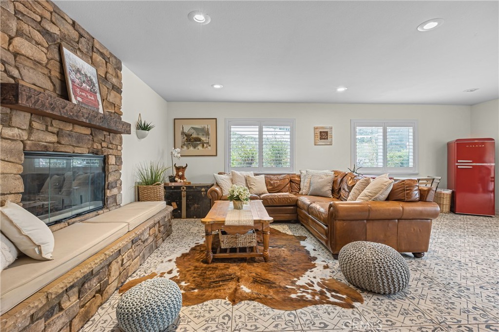 MLS #IV25182741 image #25