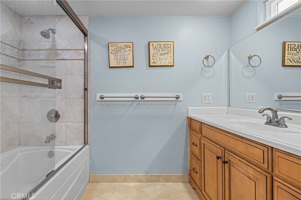 MLS #IV25182741 image #31