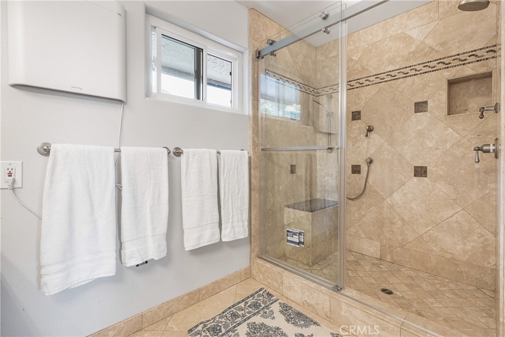 MLS #IV25182741 image #47