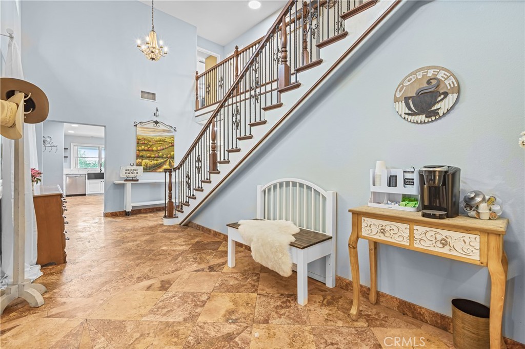 MLS #IV25182741 image #9