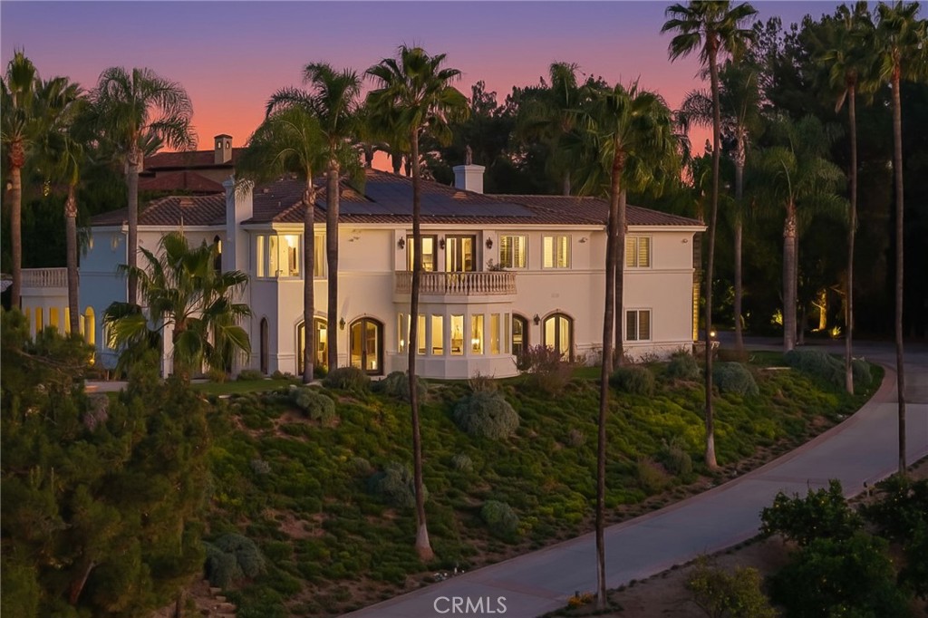 MLS #IV25260935 image #2