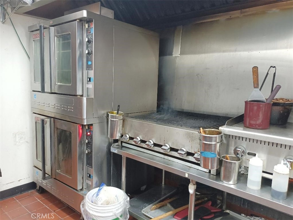 MLS #IV25263092 img 2