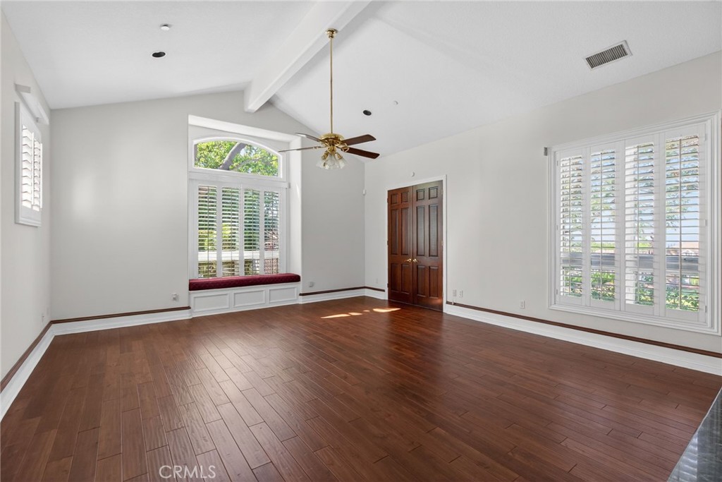 MLS #IV25275367 image #17