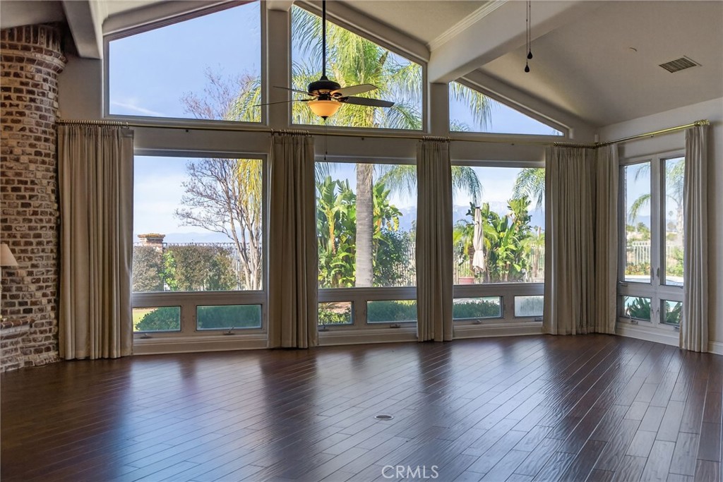 MLS #IV25275367 image #23