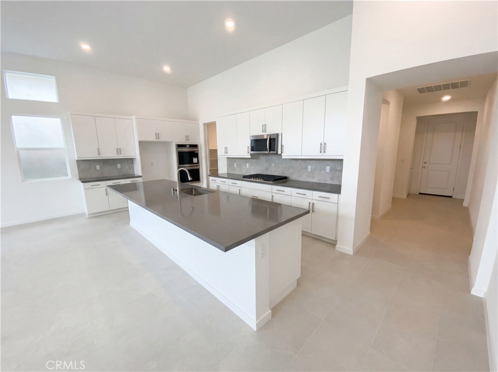 MLS #IV26043822 image #1