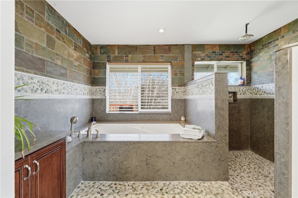 MLS #LC26055846 image #39