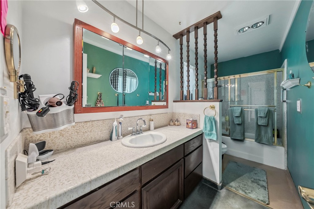 MLS #LC26071925 image #30