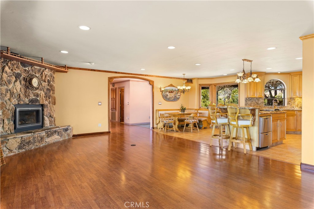 MLS #LC26072585 image #12