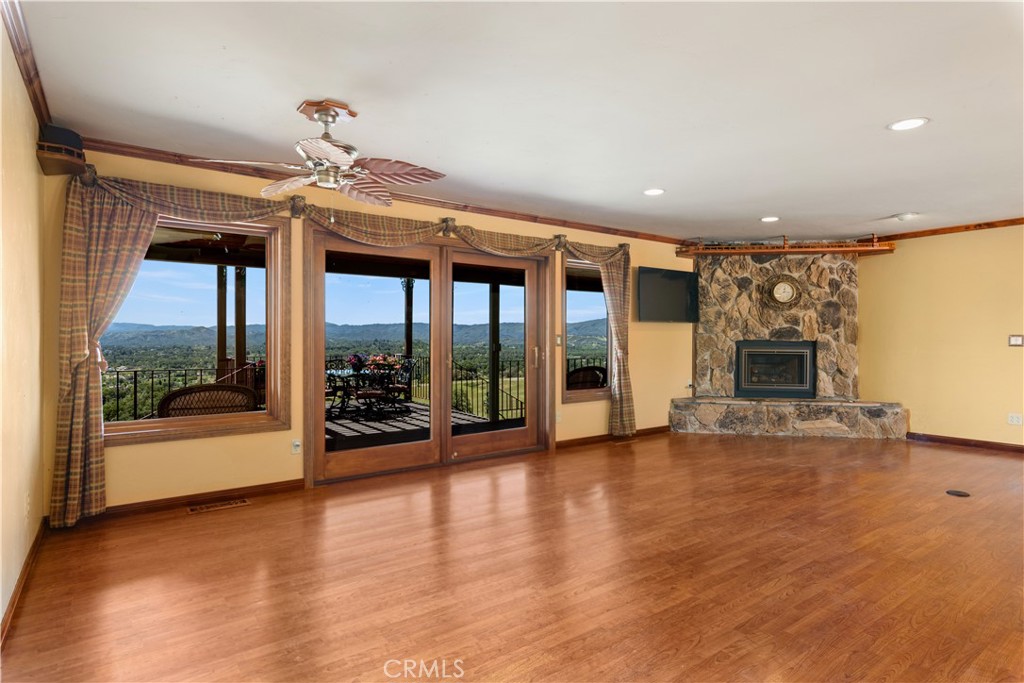 MLS #LC26072585 image #9