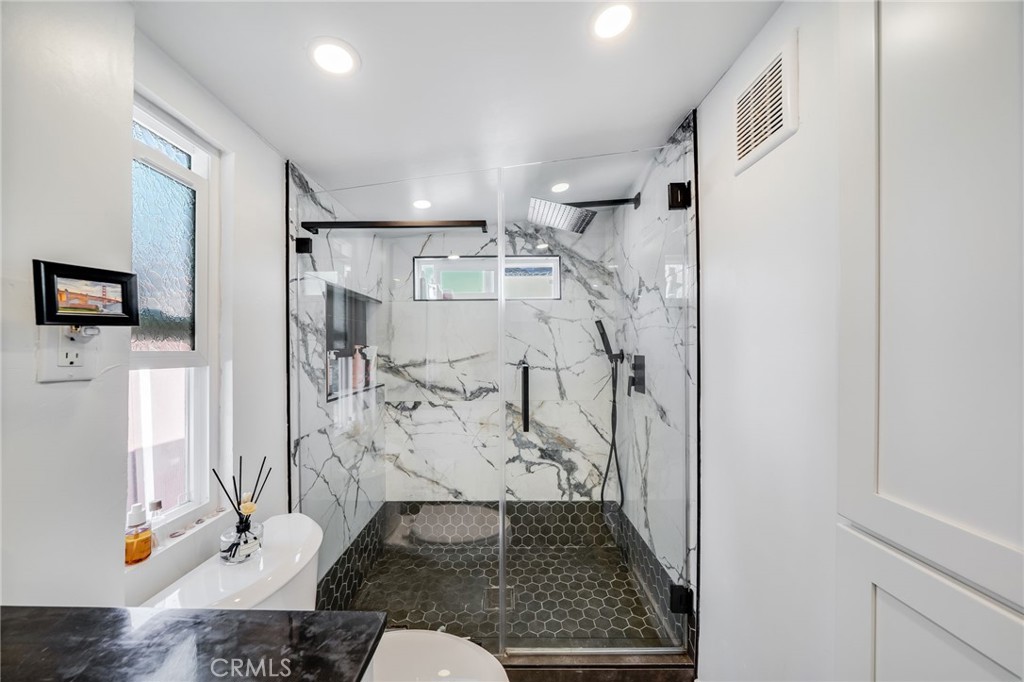 MLS #LG26034989 image #9