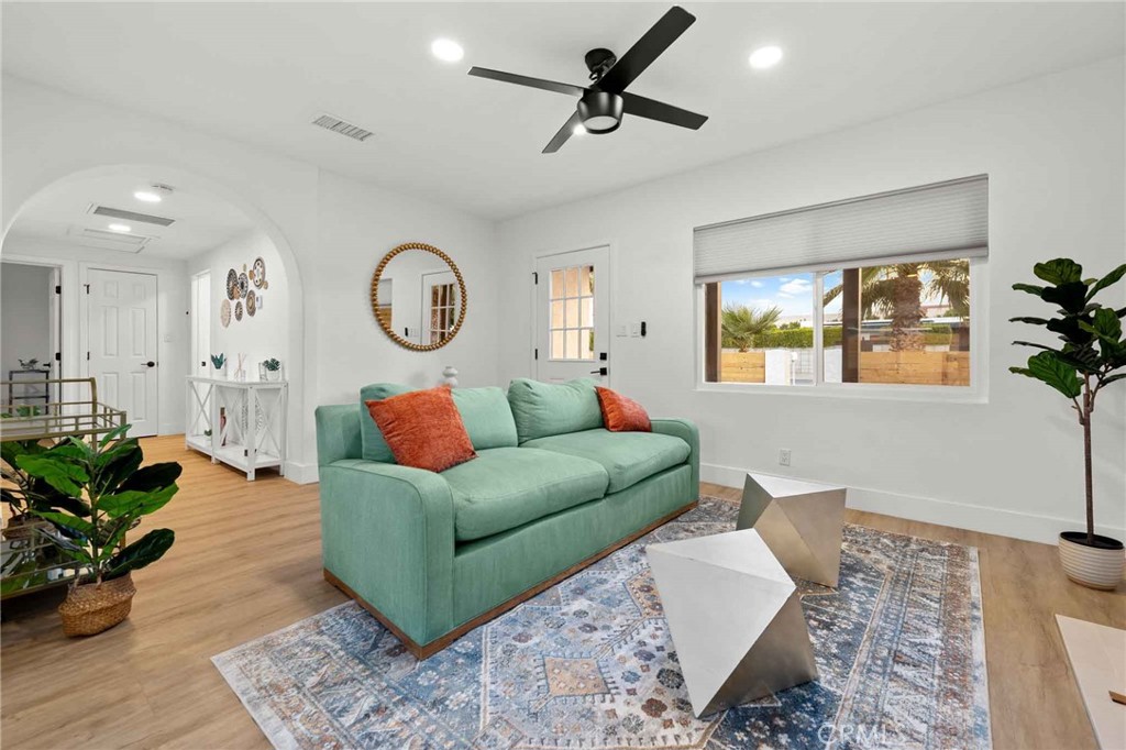 MLS #LG25276342 image #2