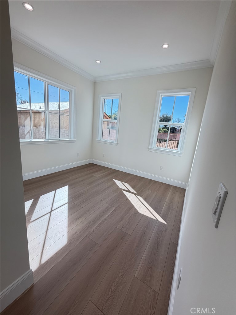 MLS #MB26033490 image #13