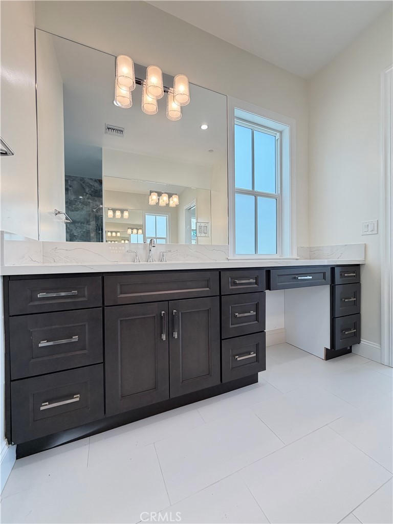 MLS #MB26033490 image #24